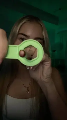Reel by @asmrberlinnn, 1M views